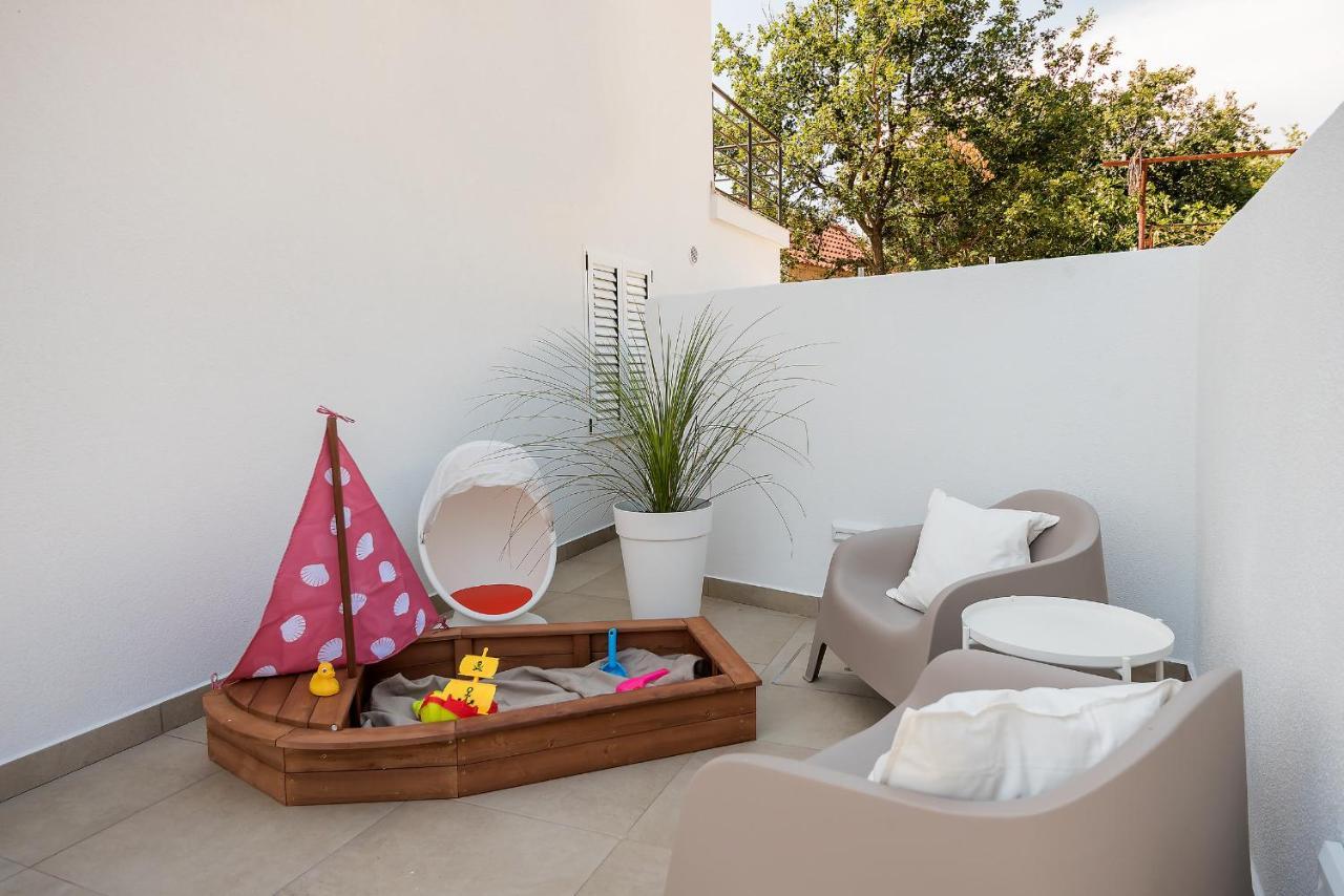 Marula Holiday Home - With Heated Pool Marina Esterno foto
